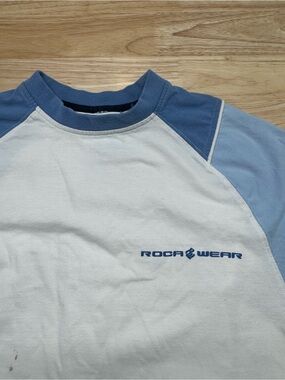 Rocawear Two-Tone White and Blue short Sleeve Raglan Tee